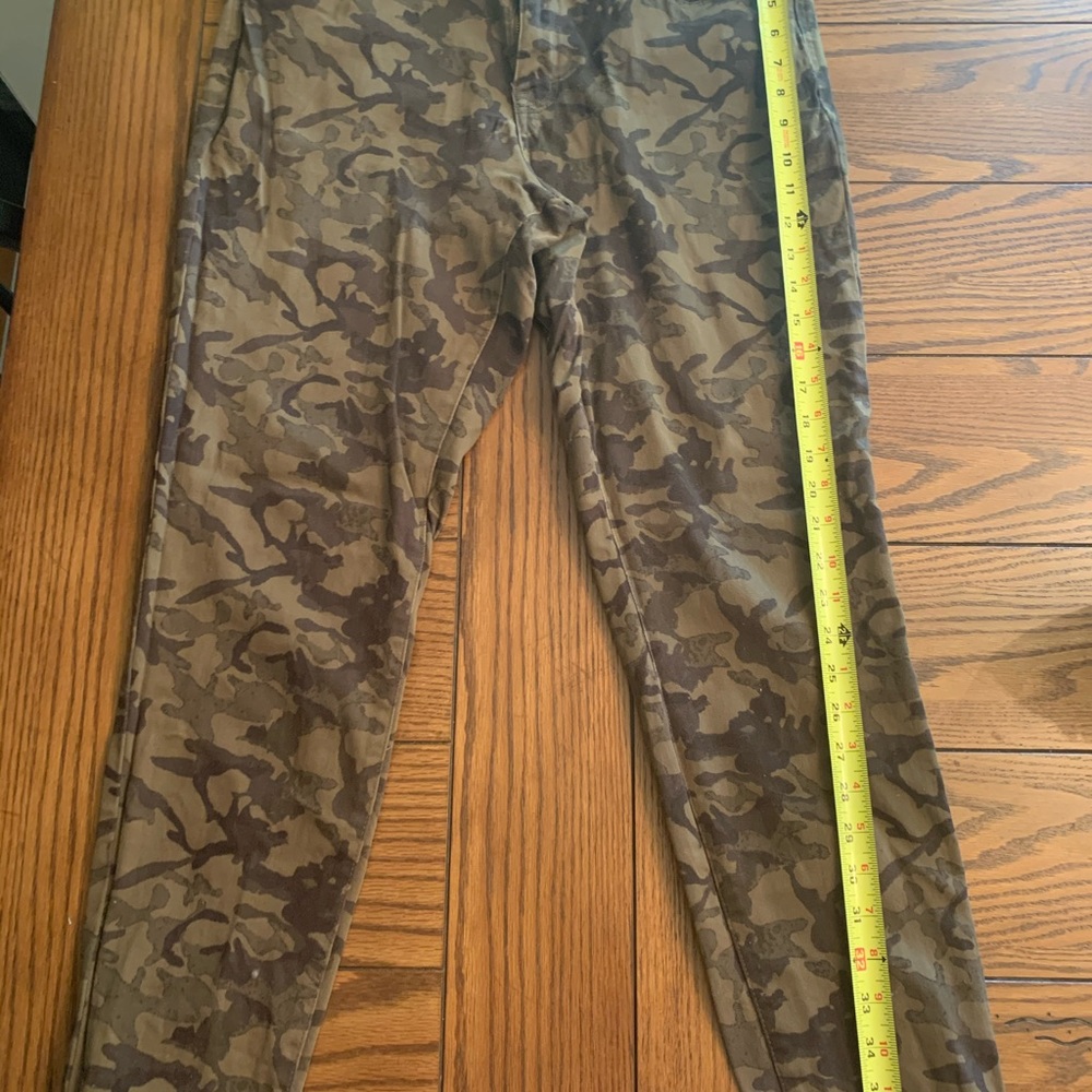 Camo jeggings